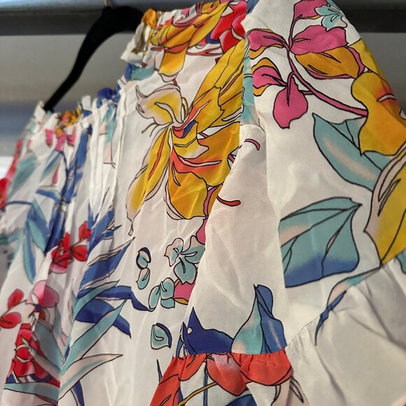 Hale Bob Floral Blouse Size M White Multicolor Silk Top NWOT - Picture 8 of 9